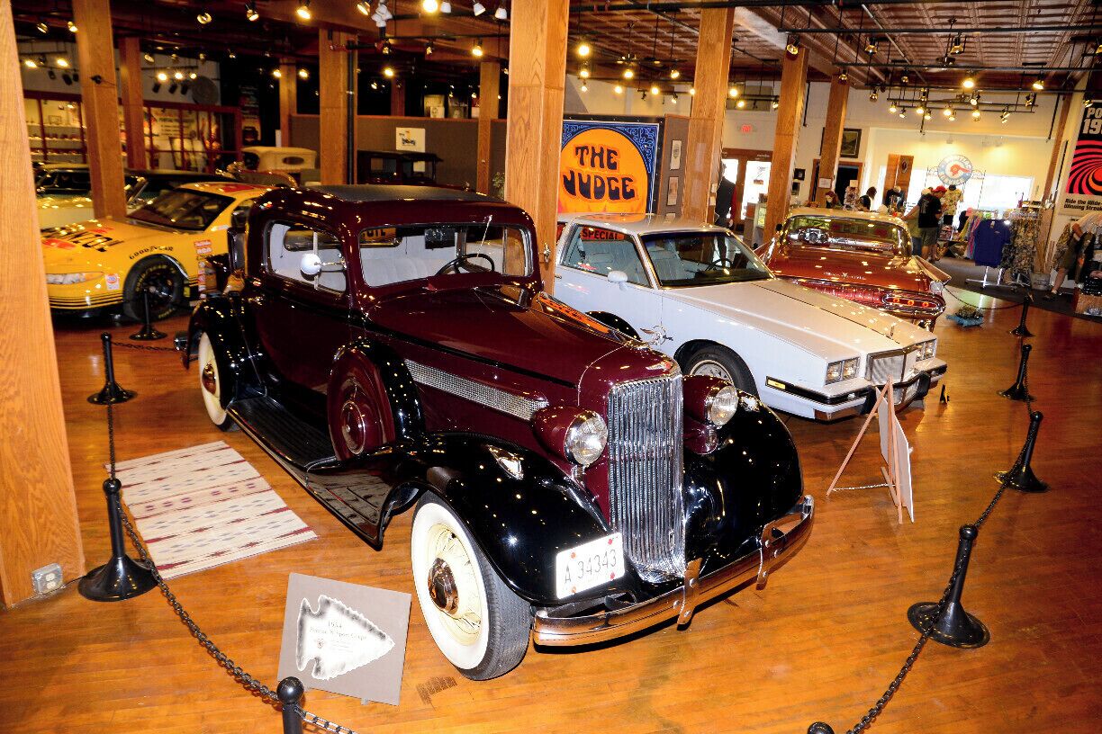 Mini Takes the States 2014 Road Rally St. Louis to Chicago Leg: 

This is a 1934 Pontiac '8' Sport Coupe. It looks so Gangster... I can just picture them riding on the rails screaming down a Chicago street with Tommy-guns blasting. "Take that you dirty rats !"

... so I watched a lot of T.V. as a kid.

Pontiac Oakland Auto Museum is really cool and FREE ! Very well done and super clean museum. Someone had the budget to do this right and the attention to detail is extremely impressive. 

#MTTS2014 #minitakesthestates #go11 #vintage #route66