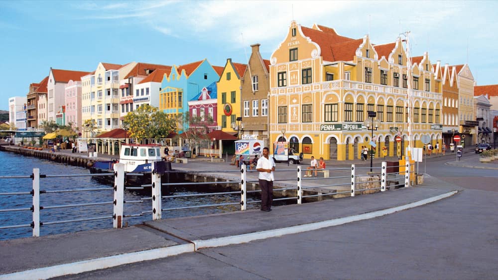 Willemstad featuring a house, heritage architecture and street scenes