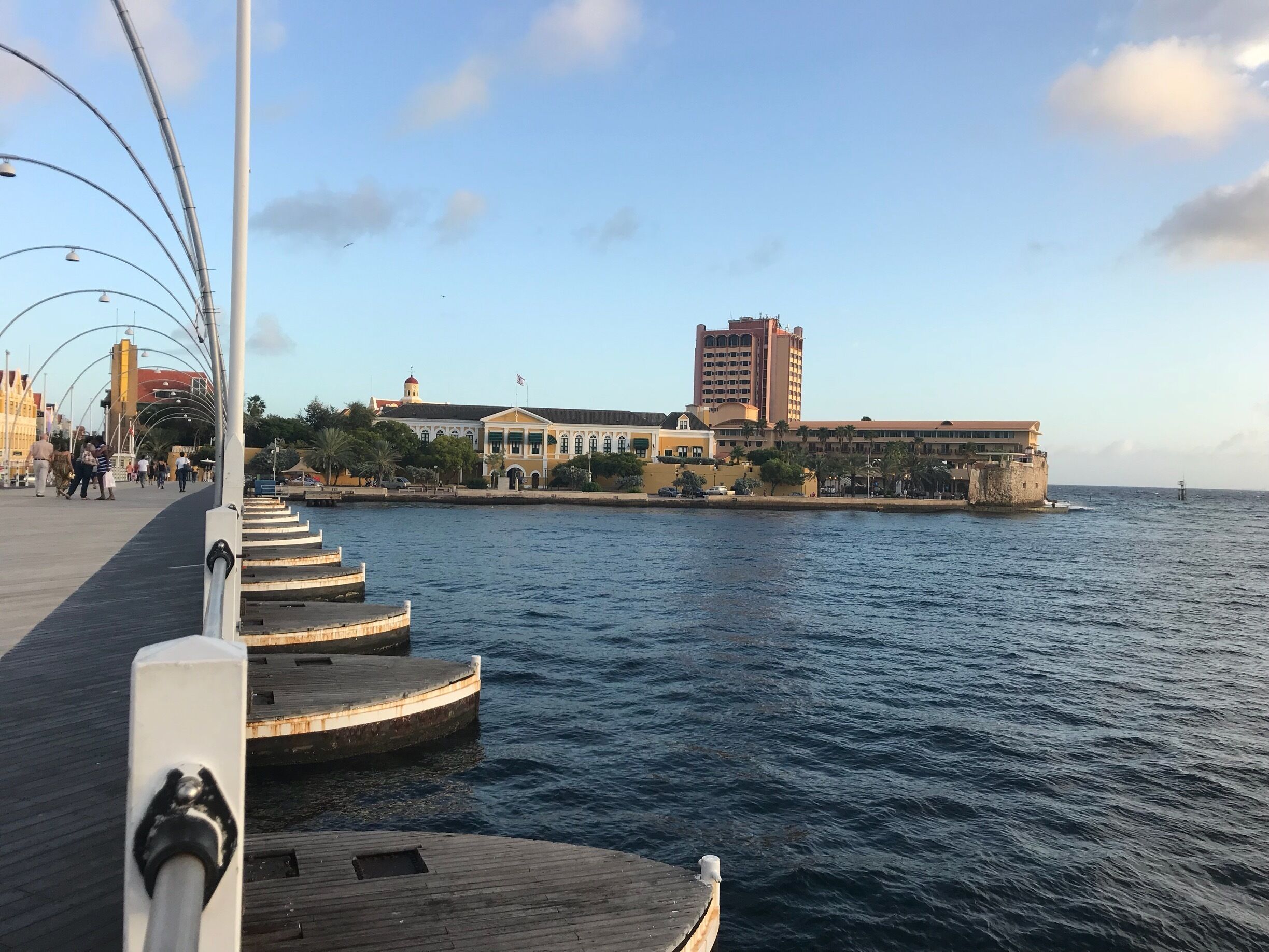 Crossing the bridge from port to town 