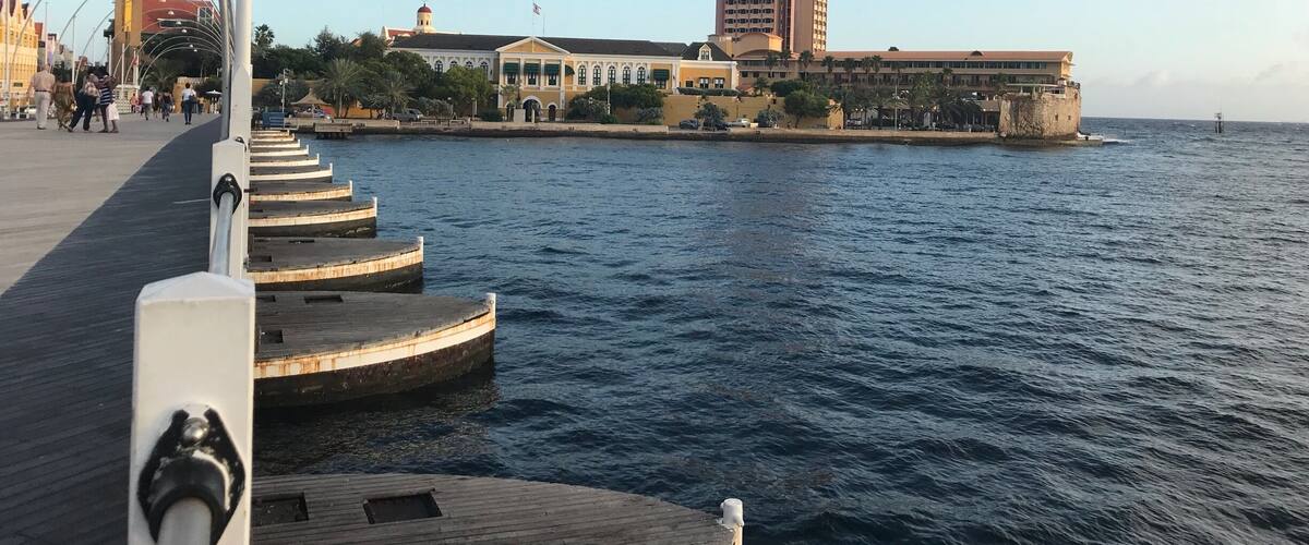 Crossing the bridge from port to town