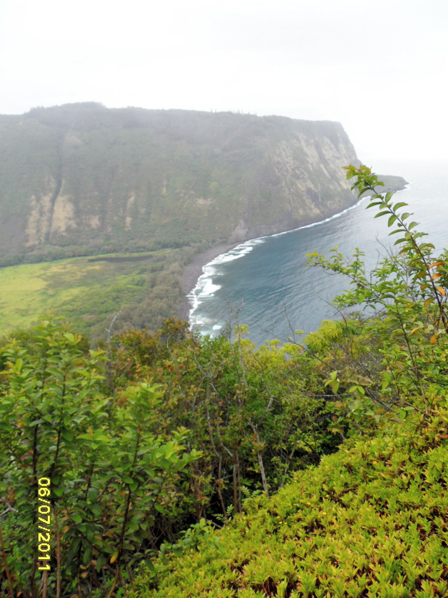 Wapiti Valley Big Island HI Black sand beach