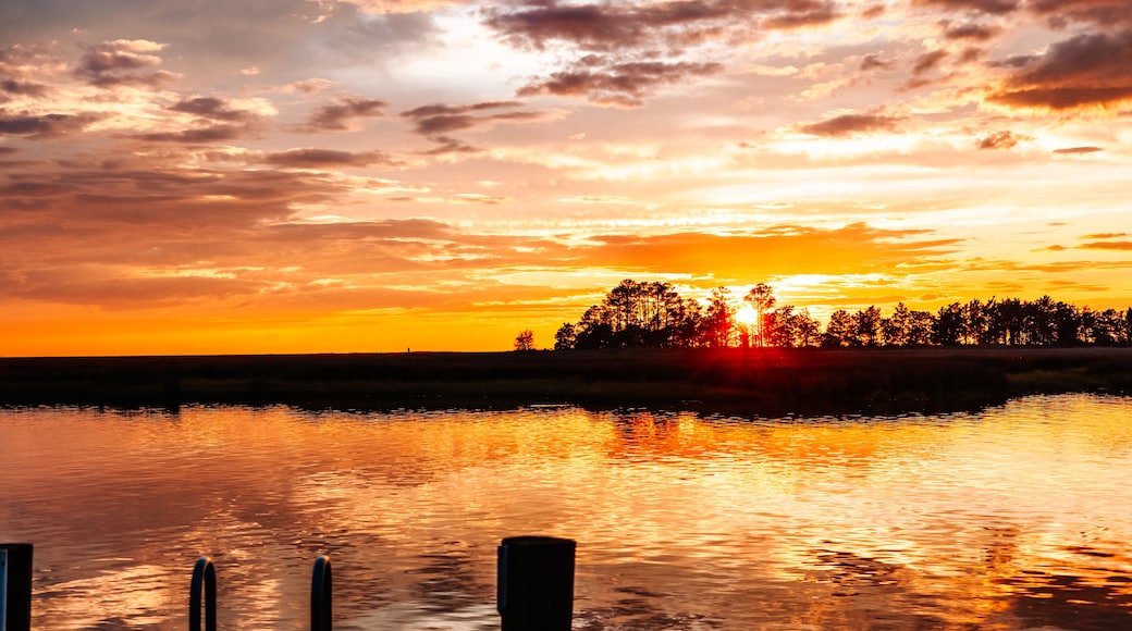 Golden Sunset and Water Views at Crisfield
