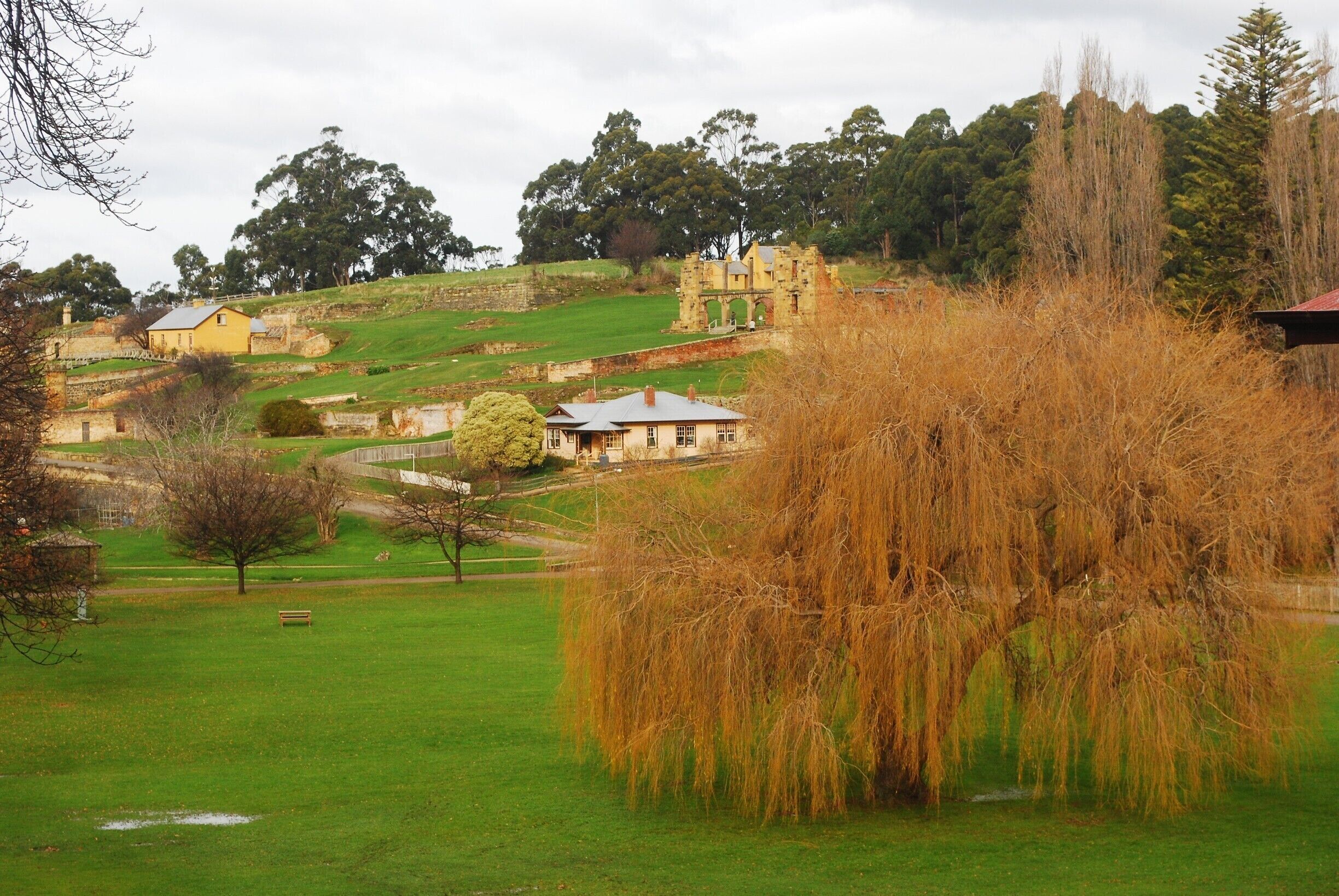 Many of us visit Port Arthur because of the history of the area. What surprised us though was how beautiful the grounds were. We wish we could have spent longer so we could have photographed the scenery as well as learned about the past. #localgems