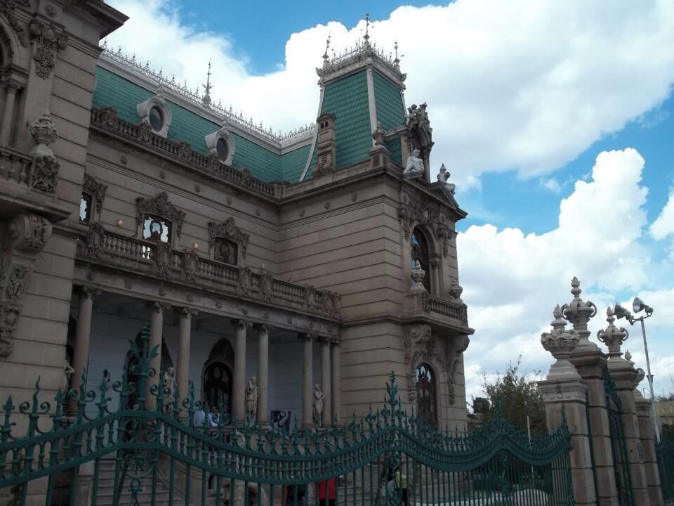 Love the architecture here!!