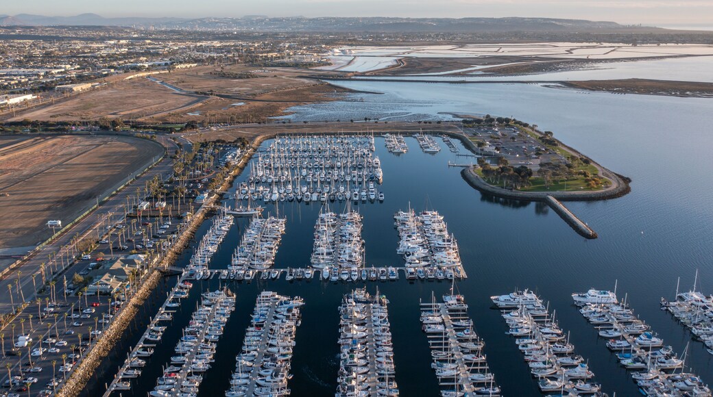 ดาวน์ทาวน์ ชูลา วิสตา