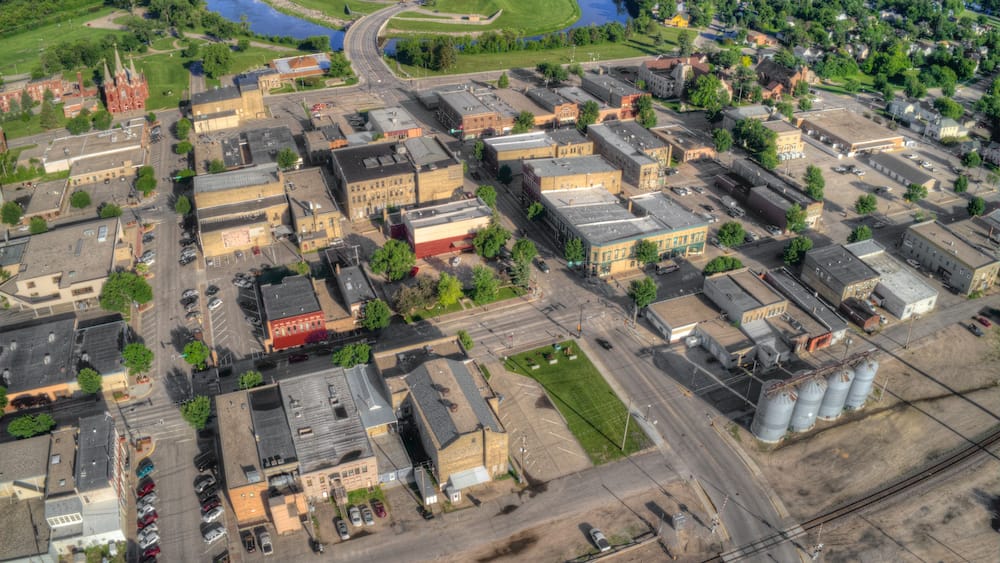 Crookston is a small Town in the grasslands of the Northwestern Minnesota on the Red Lake River