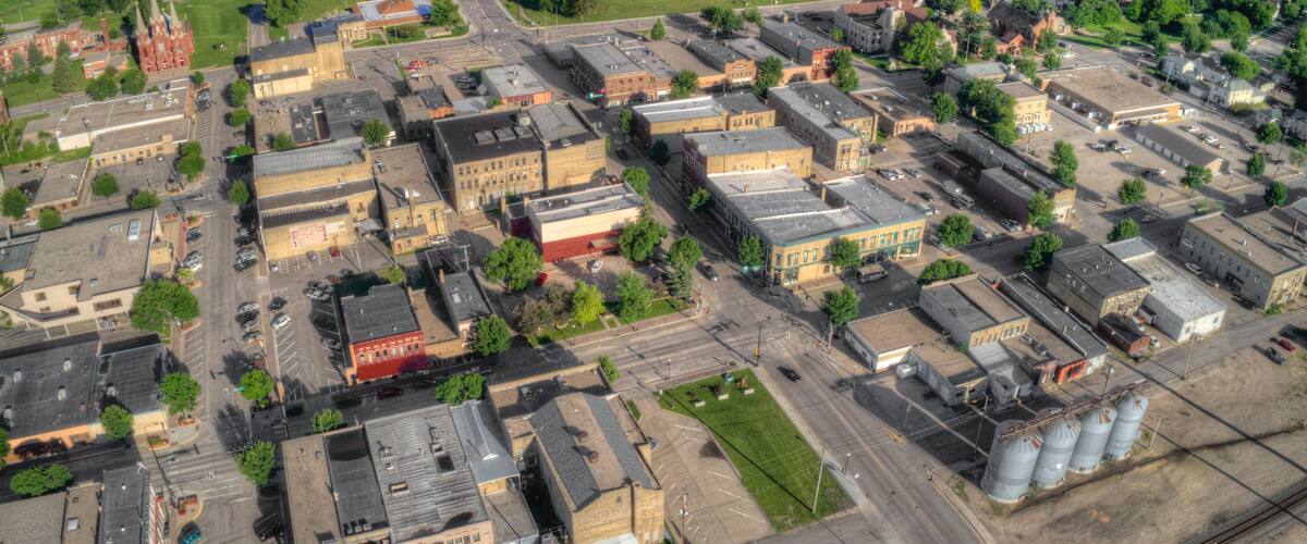 Crookston is a small Town in the grasslands of the Northwestern Minnesota on the Red Lake River