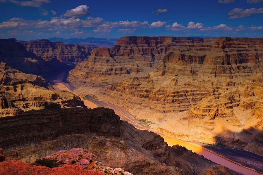 magical light over the Grand Canyon, West rim, near Guano point