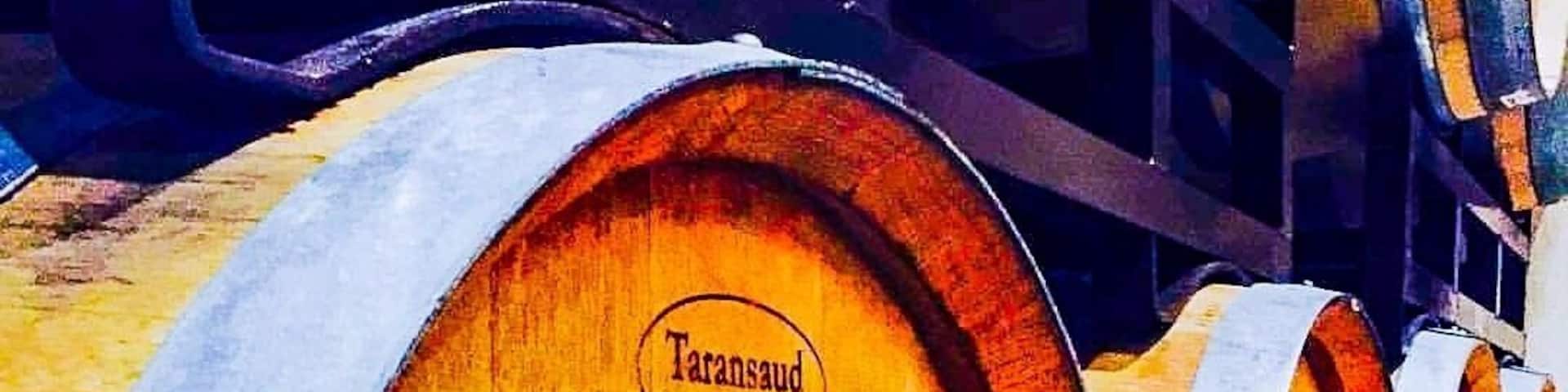 Fun day date! About an hour outside of Las Vegas is Pahrump. There's a quaint winery there where you can sample all kinds of delicious wines and take a tour. There are some grapes that are planted near a eucalyptus tree so the wine is infused with a eucalyptus flavor. #winery #pahrumpvalley #likealocal