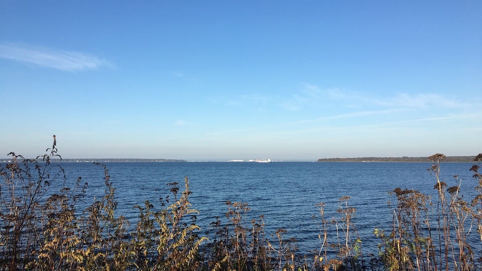 At 6 lot campground at Naval Station in Newport, Rhode Island.
#RhodeIsland
(Oct 2017)