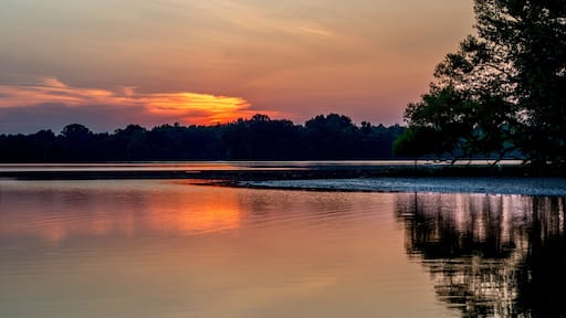 Sunrise over the Alabama River