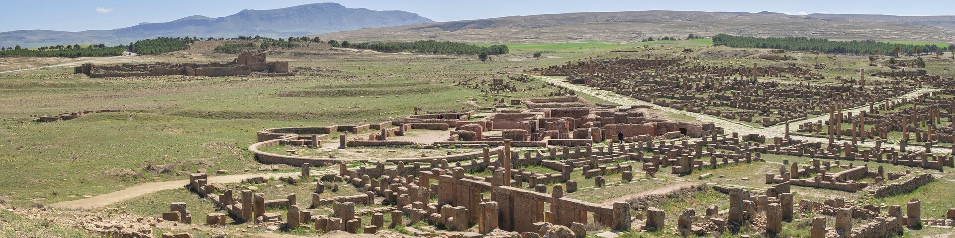 Ruins south of roman town Timgad, (Colonia Marciana Ulpia Traiana Thamugadi) with southern baths, crafts industries quarter and byzantine fort, Algeria