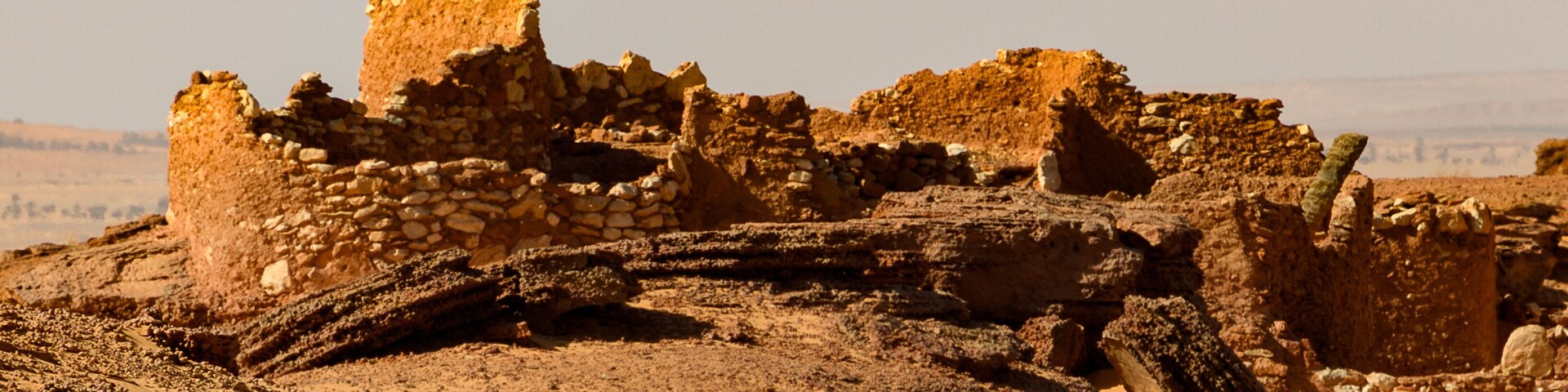 Red ochre color formation in Timimoun, Adrar Province, Algeria.