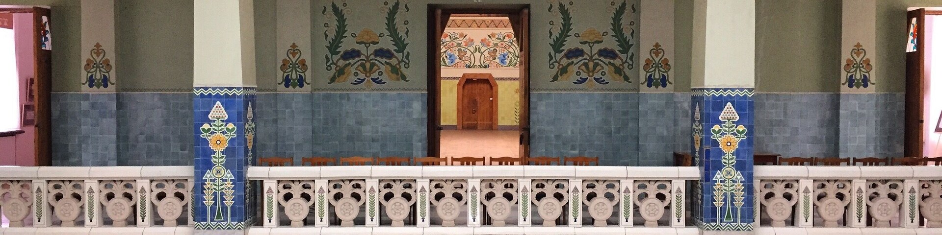 Nearly every bit of the building is beautiful.