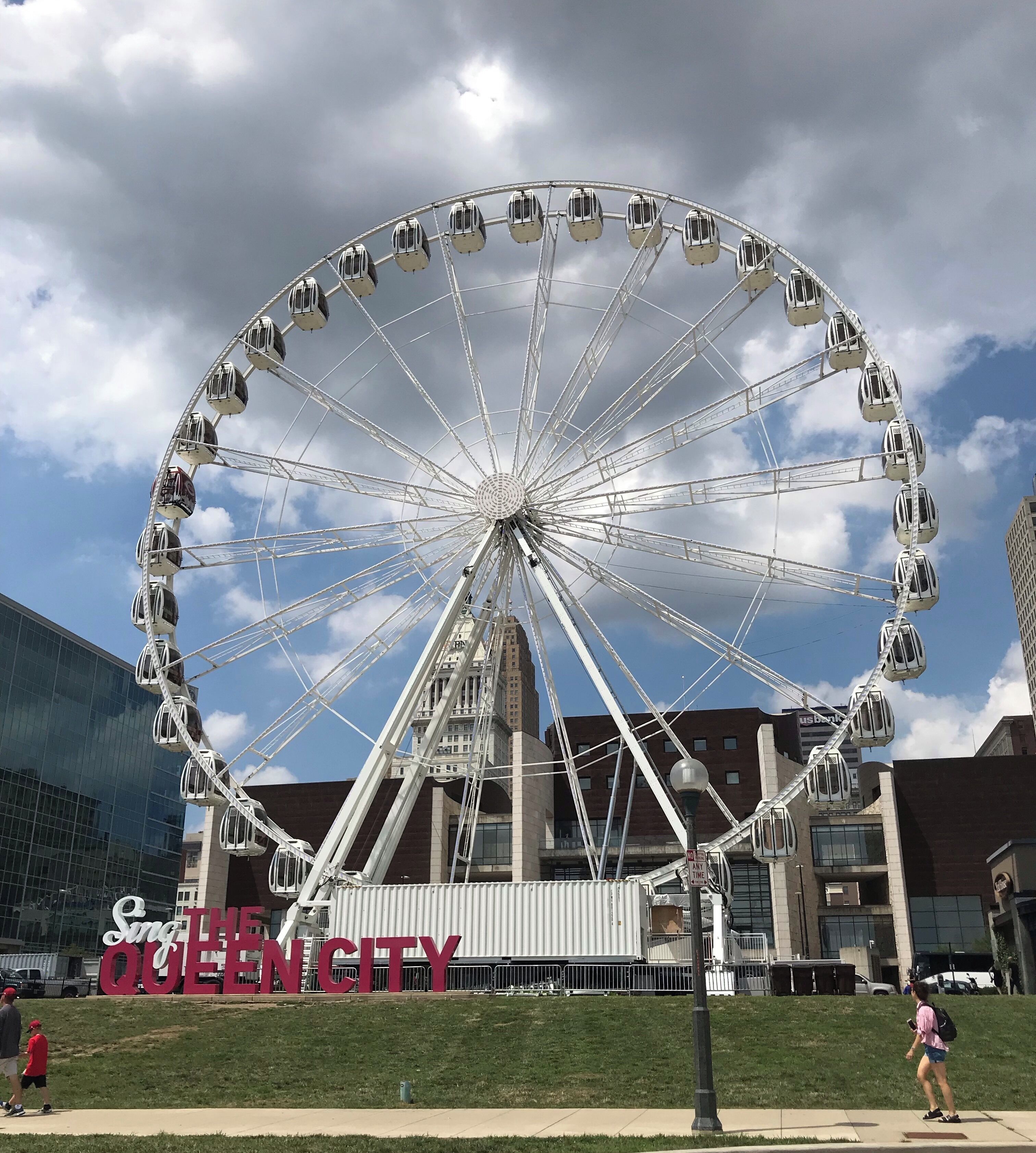 A fun ferris wheel with great views of downtown Cincinnati and the Ohio River.