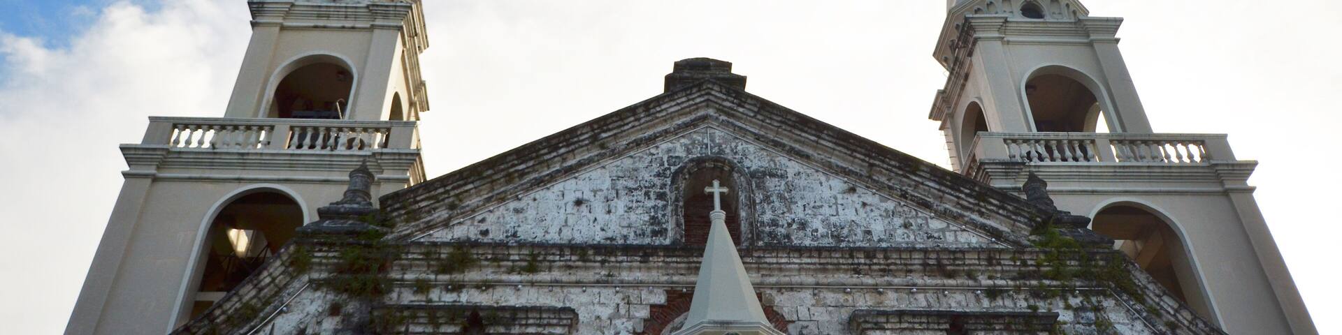 Facade of Jaro Cathedral in Iloilo, Philippines