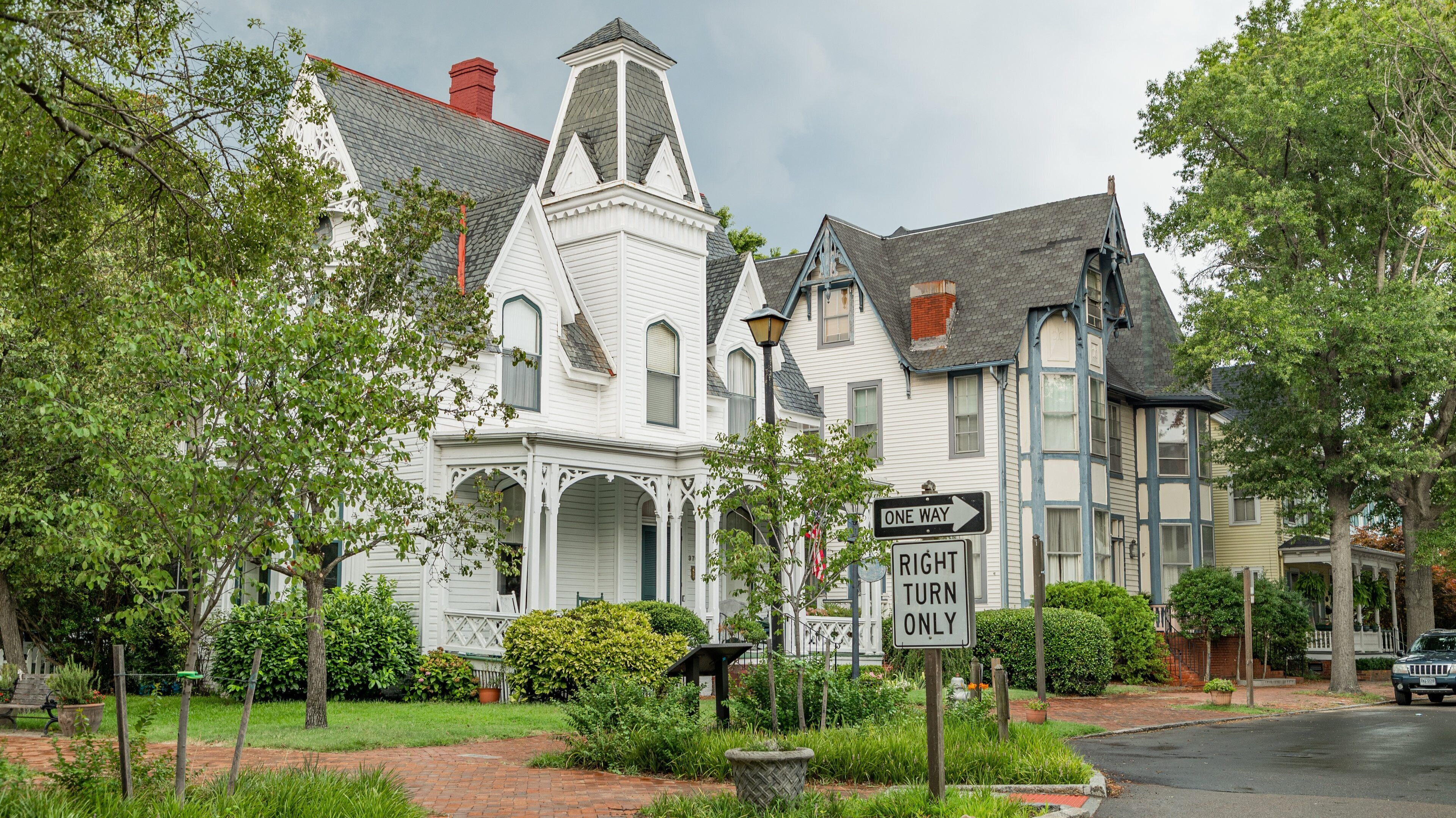 Portsmouth which includes a house