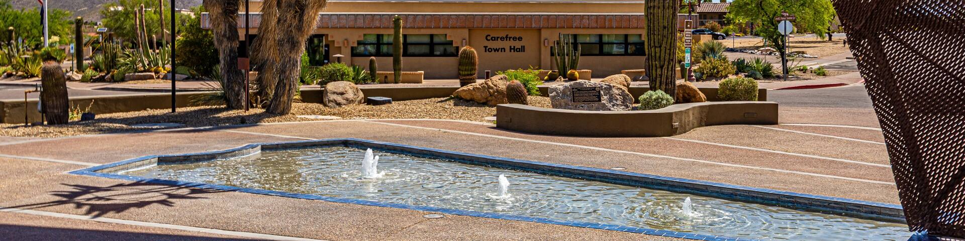 The Carefree Desert Garden Sundial in Arizona is the largest sundial in the United States. It accupies a beautiful desert garden.