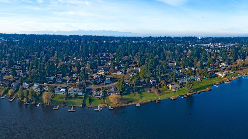 Edmonds Washington Lake Ballinger Waterfront Panoramic View Olympic Mountains Background