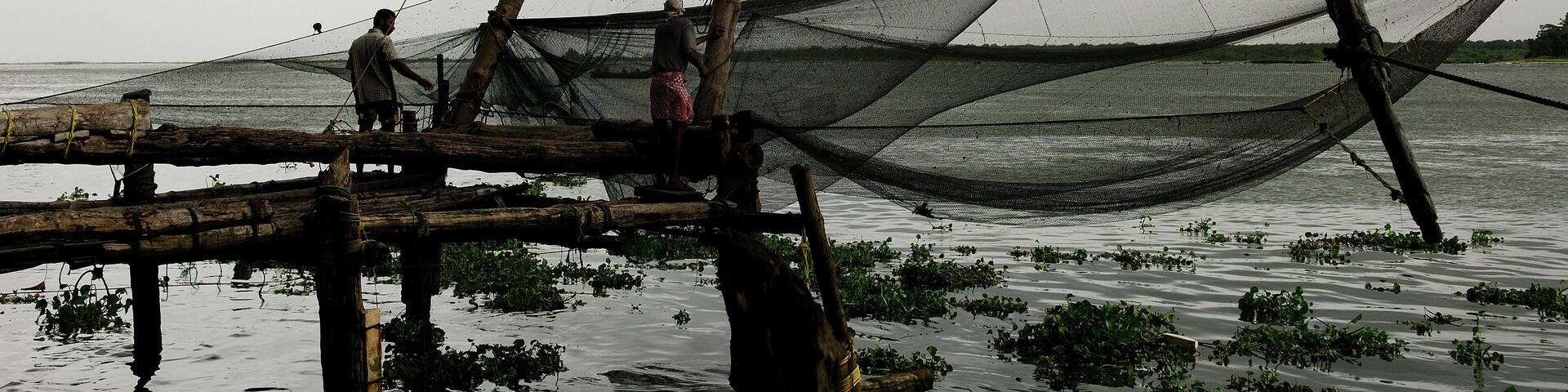 india, cochin: chinese fiching nets