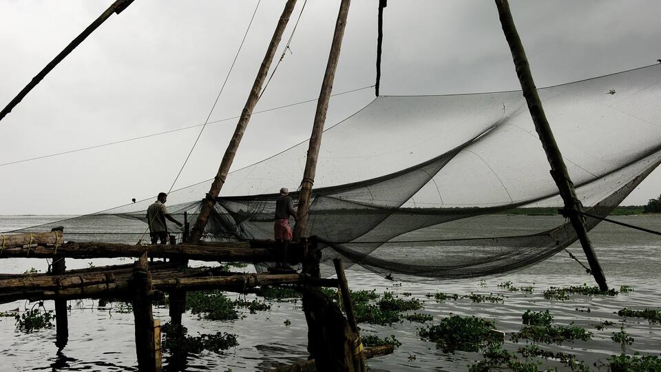 india, cochin: chinese fiching nets