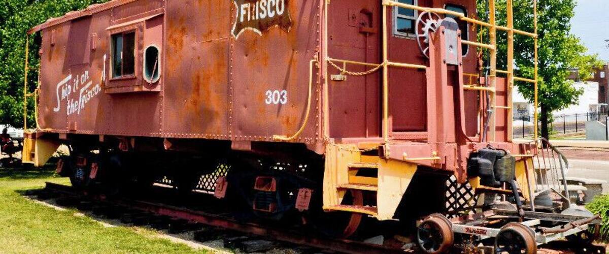 Mini Takes the States 2014 Road Rally Memphis to St.Louis Leg:
Moark Regional Railroad Museum
HOURS: Saturdays 1 p.m. - 4 p.m.
It was not open when I stopped by but there are a few rail cars outside.
This was a cool little town to stop in and take pictures. Lot's of wall murals for some reason, and some very cool architecture. Worth the stop and be sure and enjoy a lunch at Hayden's Drive-In !
#MTTS2014 #minitakesthestates #go11
#train