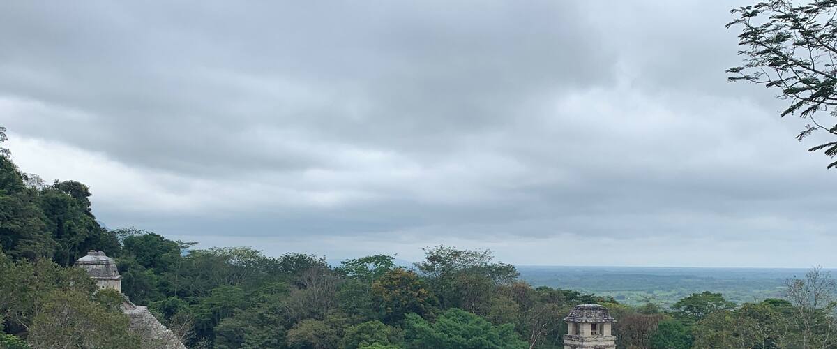 Amazing ruins close to Palenque, Chiapas. Ignore all the vendors in the ruins and buy in-town instead.