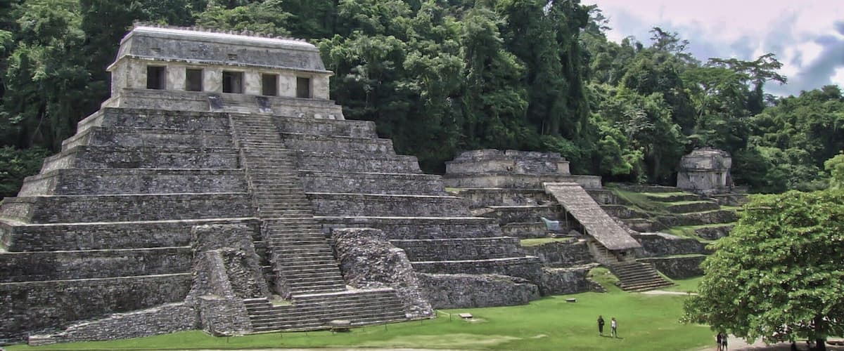 Beautiful ruines in Palenque. Great experience to visit. Love also the jungle walks! #travel #palenque #mexico #troveon