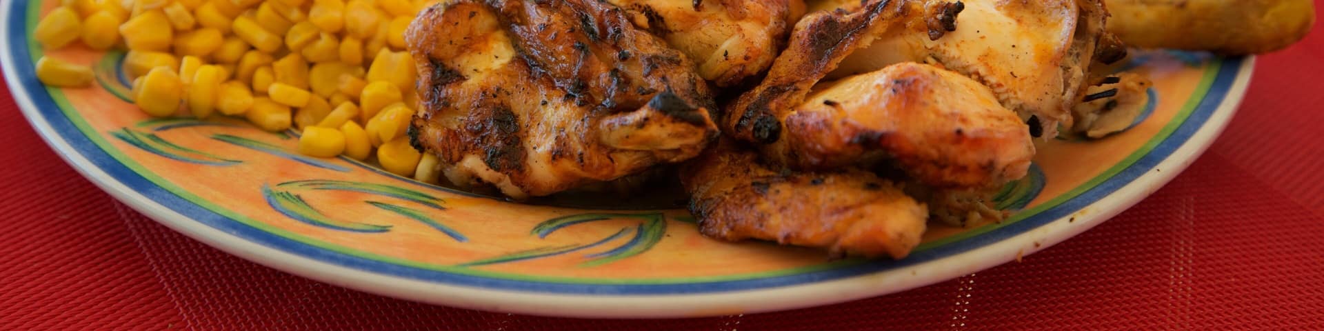 Portimao which includes food