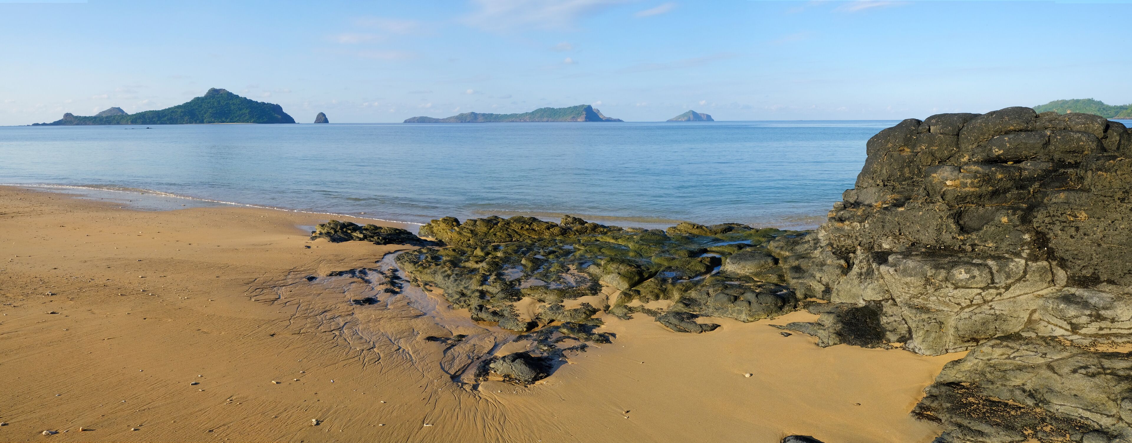 Beach and islands at Nioumachoua, Moheli Island, Comoros