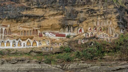 Akauk Taung 1000 Buddha images carved into cliffside at PYAY. Myanmar