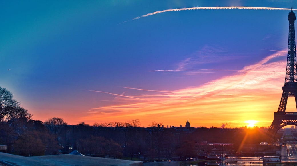 Amazing panorama of Paris very early in the morning, with Eiffel Tower included