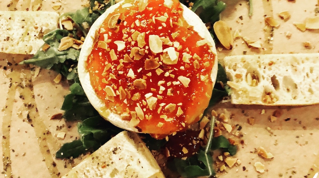 This restaurant is a jewel, their brie cheese is delicious. #trovember