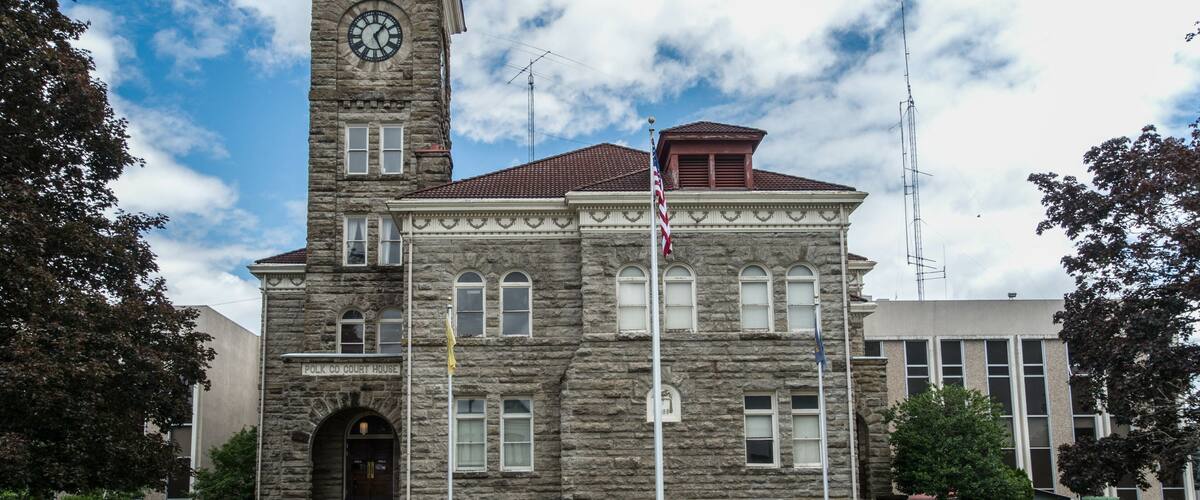 The Polk County Courthouse in Dallas, Oregon