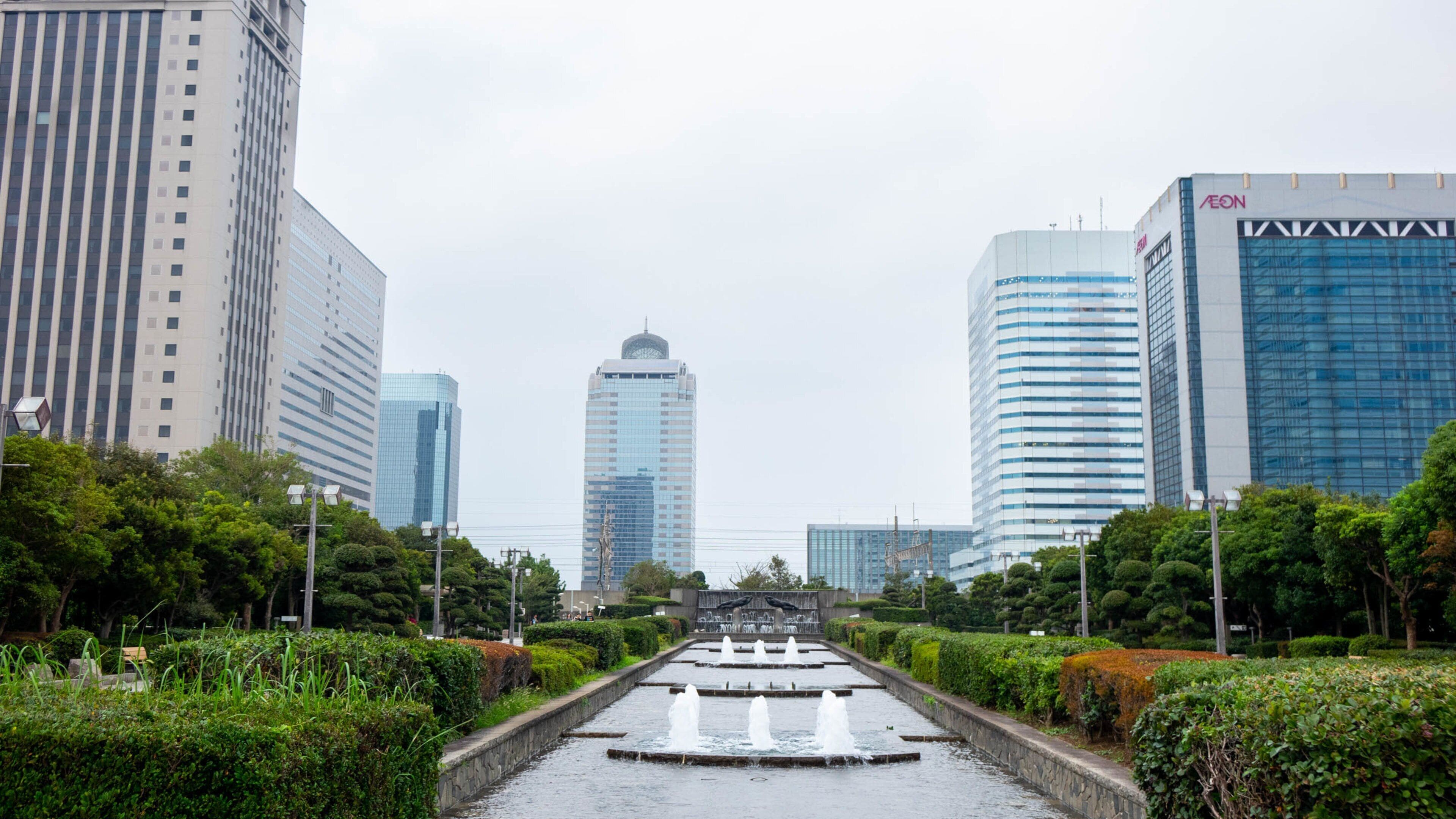 Chiba featuring a city, a fountain and a river or creek