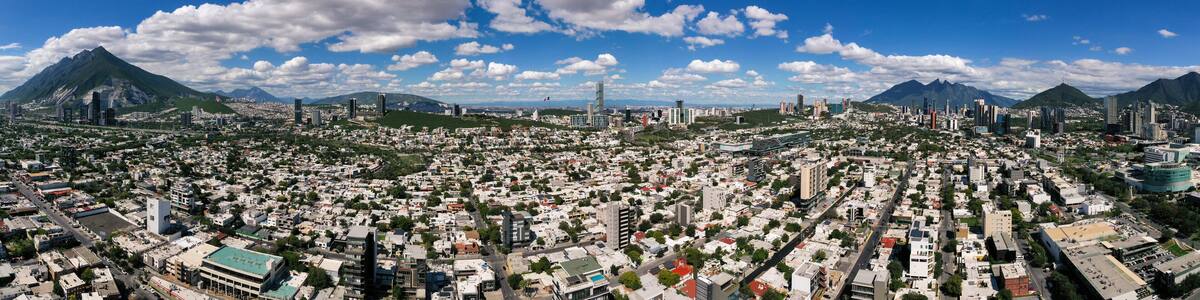 Panorámica aérea de Monterrey, México