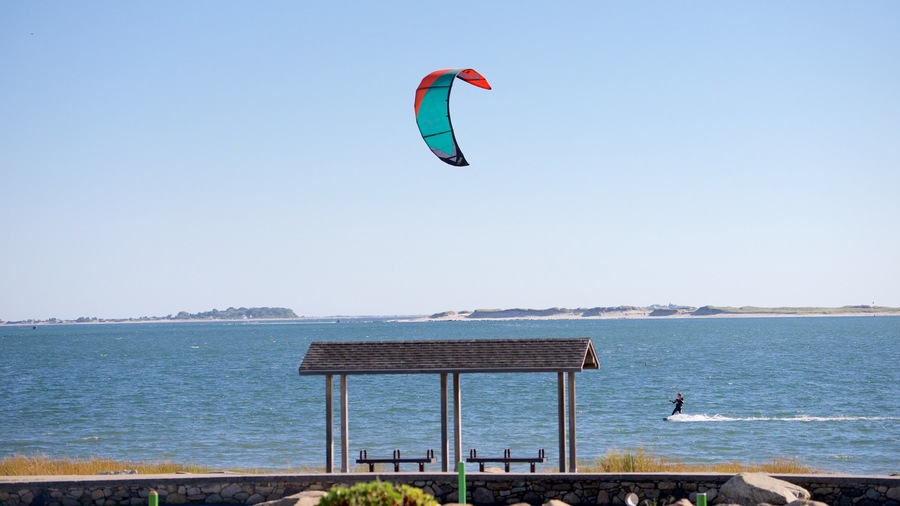 Plymouth mettant en vedette kite surf