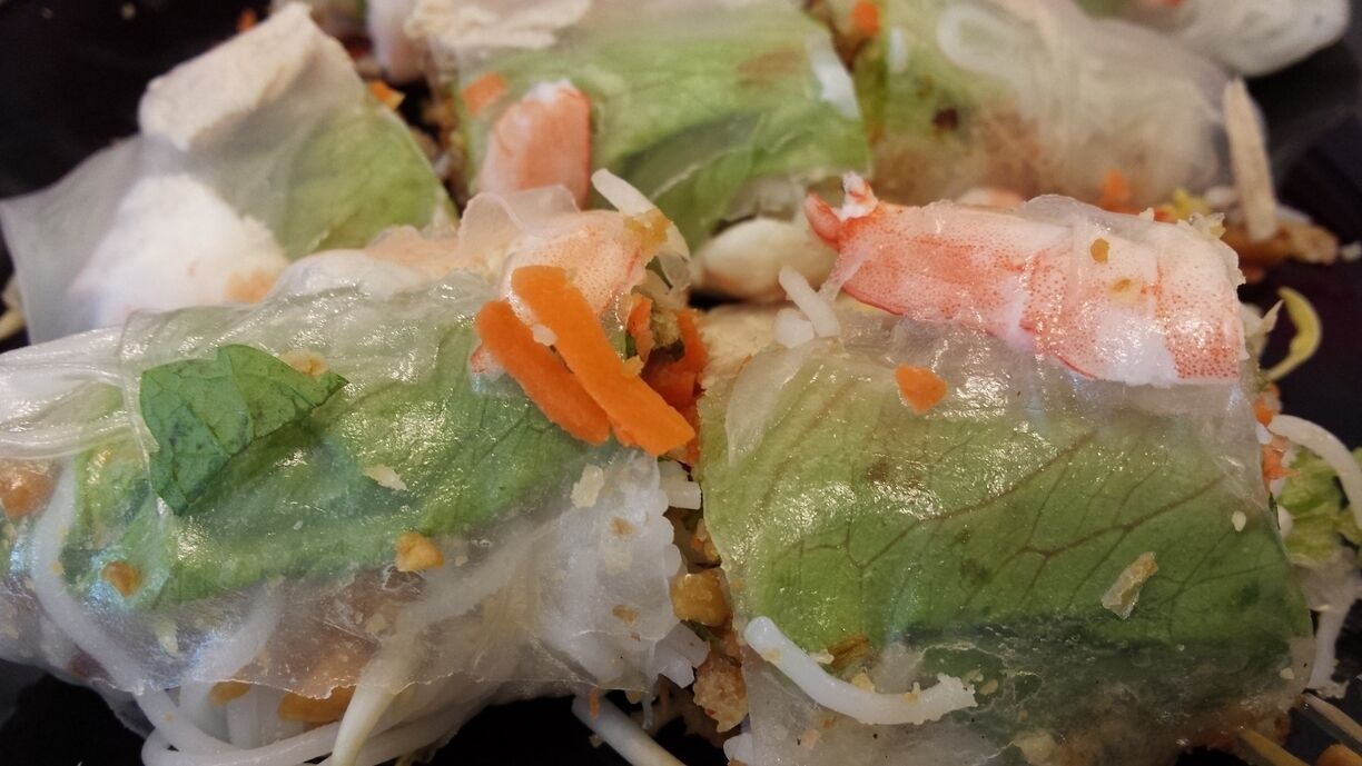 This is a must try. Superb tasting fresh springrolls. #delicious