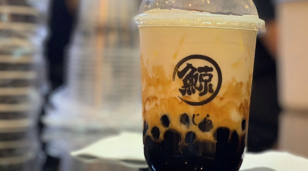 This year is the Boba Milk Tea year I guess? They popped out in every corner possible. Canât help but to try one. #boba #milktea #culture