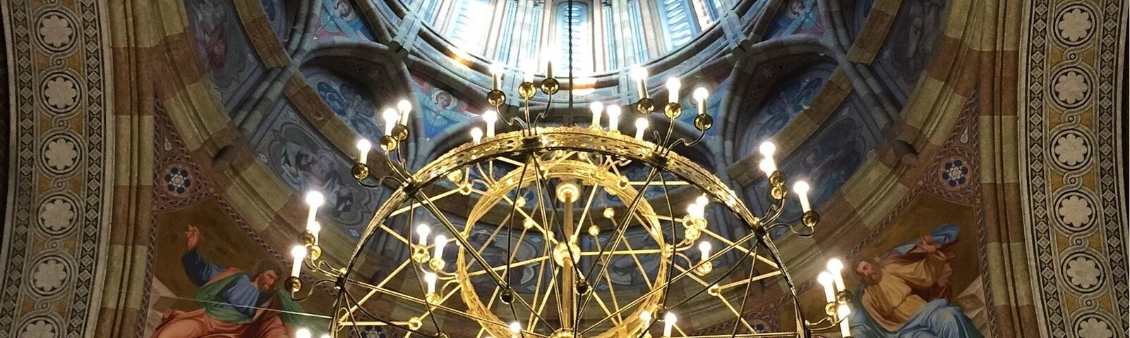 You can visit this unesco designated sight on a group tour. The main building was originally the private residence of the dalmatians in the duchy of Bukovina. Since it was a palace, of course they had their own church.