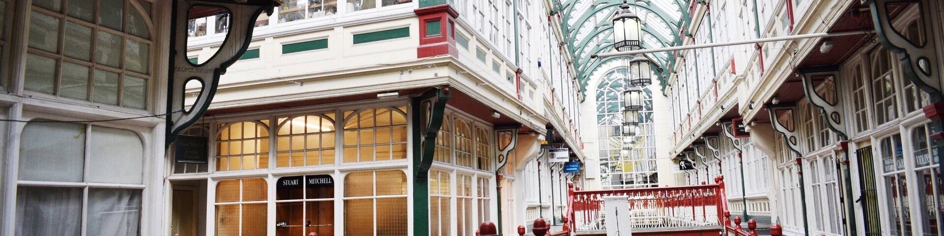Castle Arcade, Cardiff. #red