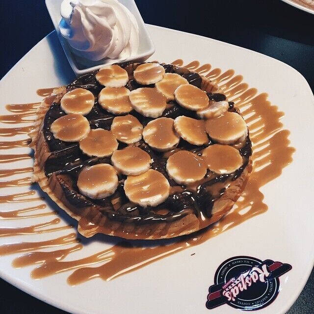 And for dessert... 🍌🍌🍌 #kaspas #dessertalldayeveryday #instafood #nomnom #fatlife #VSCOcam