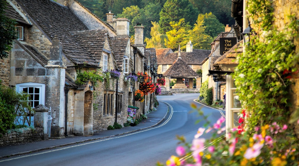 Castle Combe