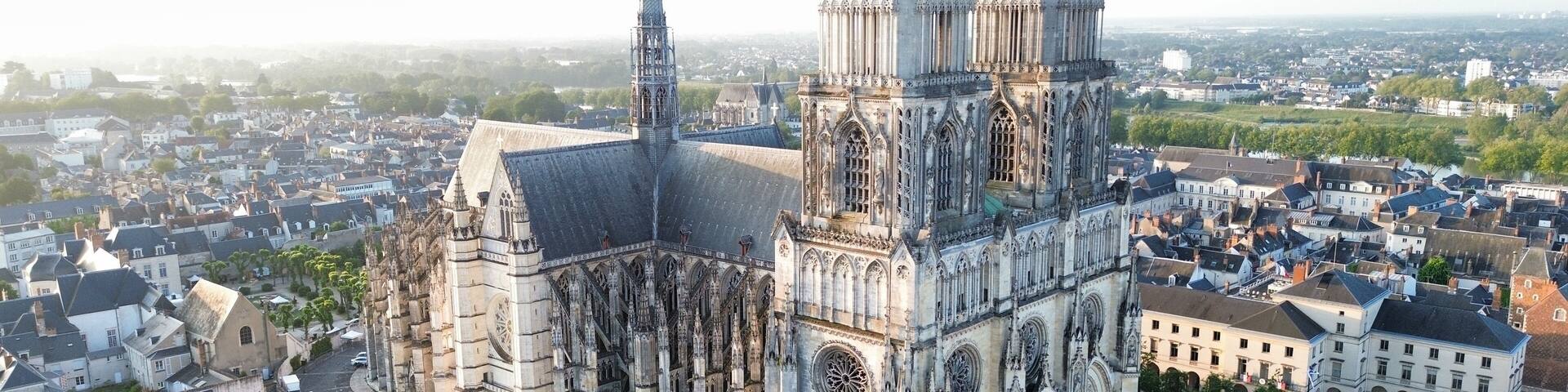 drone photo Cathédrale Sainte-Croix Orléans France europe