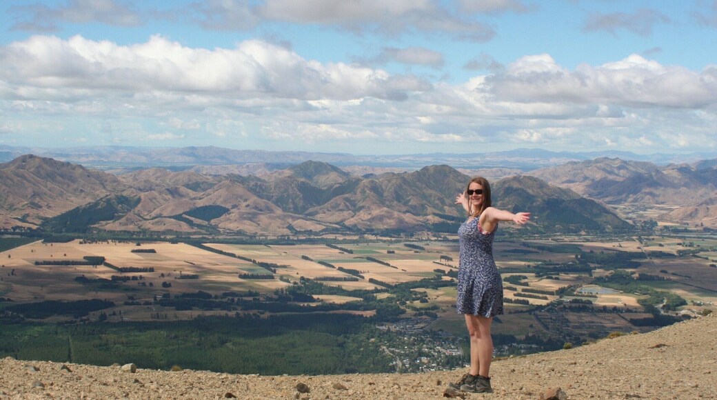 The view from Mt. Isobel is worth the effort you put into the walk. This is on the walk starting from Clarence valley road.