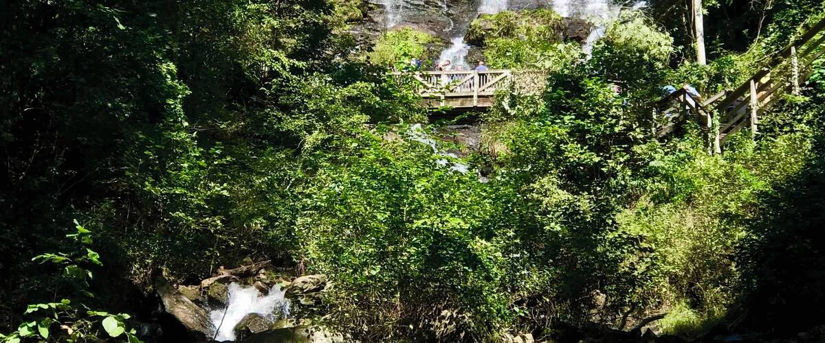 Great hike up to the falls.
