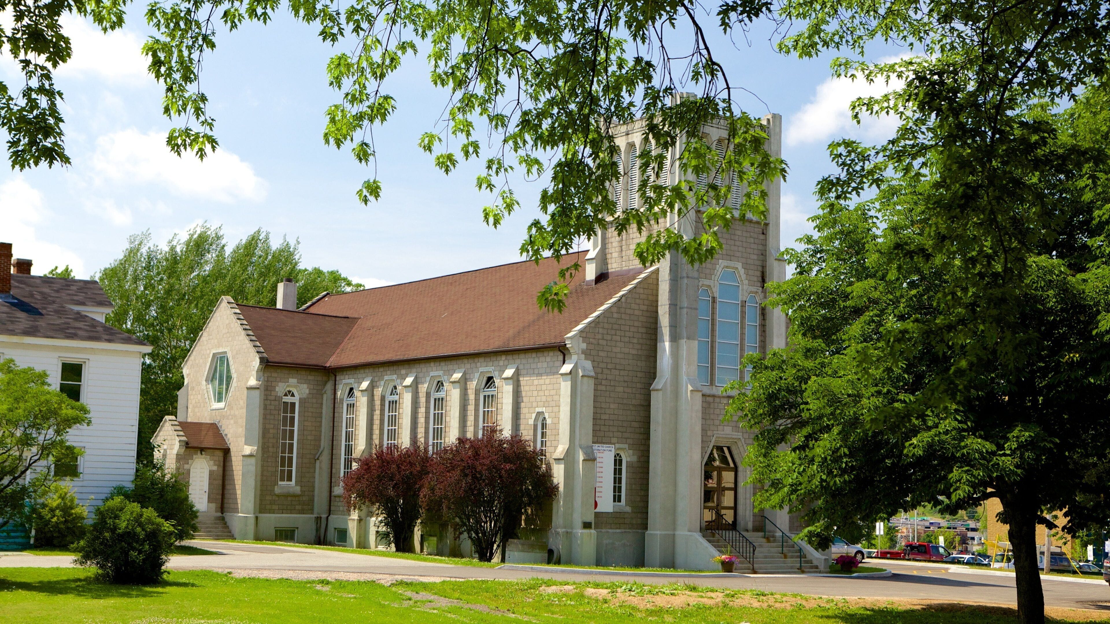 Corner Brook featuring heritage architecture