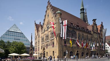 Ulm showing a square or plaza, a city and heritage architecture