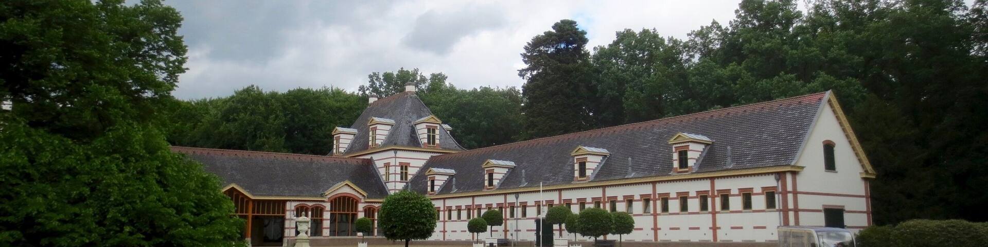 Paleis het Loo.
De paardenstallen.
#architecture
