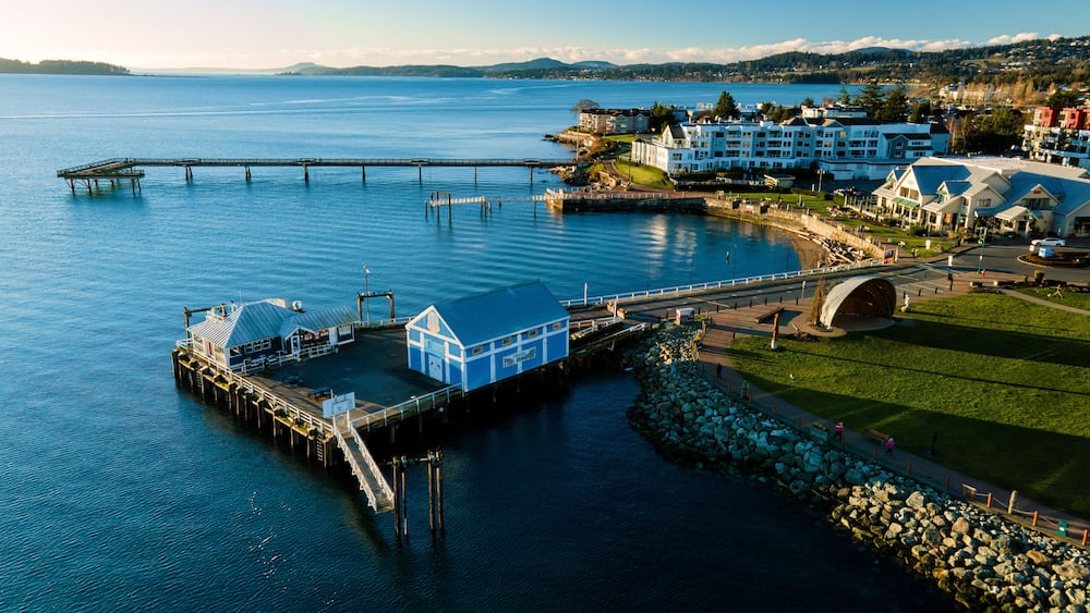 Wide-angle lens shot of a town near the sea in Vancouver, Canada